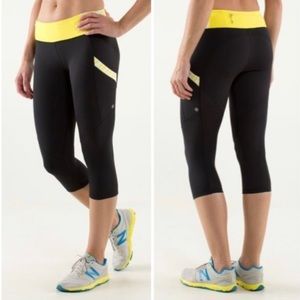 Cute Lululemon Run Mod Moves Crop Medium